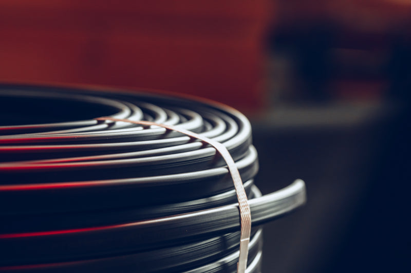 Close up of the trace heating cables